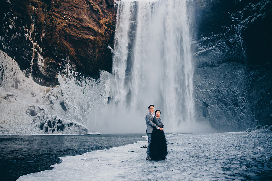 Iceland Waterfall Pre-wedding Photoshoot