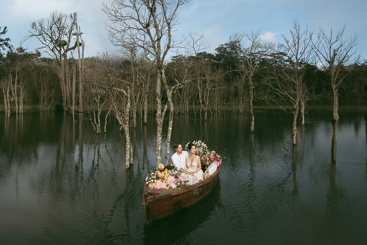 Vietnam Prewedding Photoshoot At Dalat
